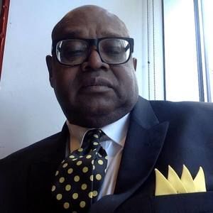 Meet your Posher, Robert